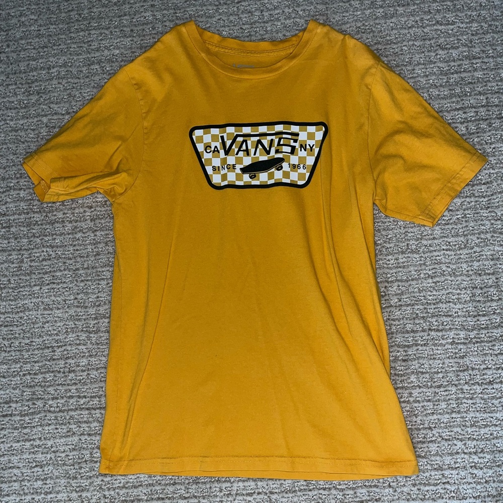 Medium yellow Vans t-shirt